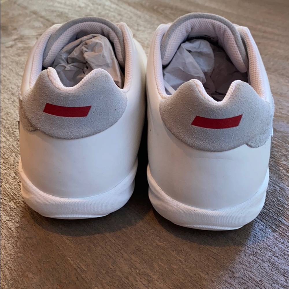 Shoes - Picture 3 of 5